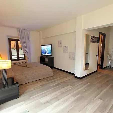Il Castello 3* Varallo Pombia